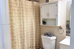 9117 NW 1st Ct, Pembroke Pines, FL 33024 - Photo 10