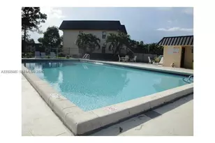 9117 NW 1st Ct, Pembroke Pines, FL 33024 - Photo 14