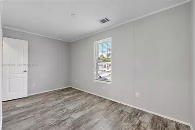 5530 SW 32nd Ter, Dania Beach, FL 33312 - Photo 10