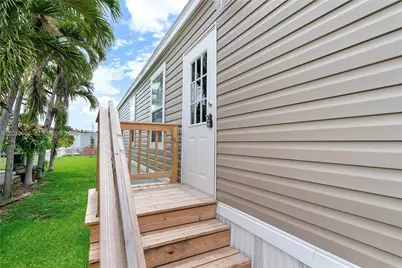 5530 SW 32nd Ter, Dania Beach, FL 33312 - Photo 28