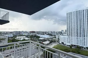 275 NE 18th, Miami, FL 33132 - Photo 30