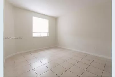 2755 SE 16th Ave #202, Homestead, FL 33035 - Photo 6