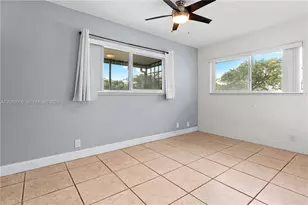 204 NW 1st St, Boynton Beach, FL 33435 - Photo 14