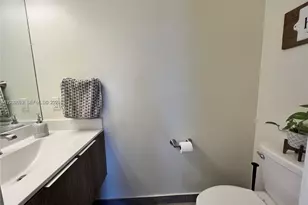 10455 NW 82nd St, Doral, FL 33178 - Photo 32