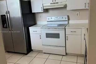 [Address not provided], Miami, FL 33182 - Photo 2