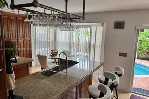 965 SW 102nd Terrace, Pembroke Pines, FL 33025 - Photo 22
