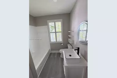 1125 Satinleaf St, Hollywood, FL 33019 - Photo 18