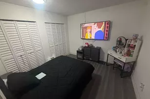 18900 NE 3rd Ct, Miami, FL 33179 - Photo 16