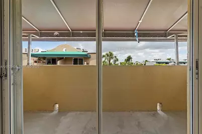 8631 NW 4th Ter #1001, Miami, FL 33126 - Photo 34