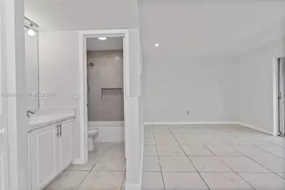 8631 NW 4th Ter #1001, Miami, FL 33126 - Photo 28