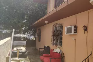 934 SW 3rd St, Miami, FL 33130 - Photo 8