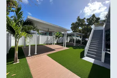 331 SW 11th Ave, Miami, FL 33130 - Photo 2