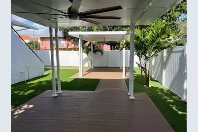 331 SW 11th Ave, Miami, FL 33130 - Photo 4