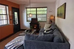 2635 SW 34th Ct, Miami, FL 33133 - Photo 26
