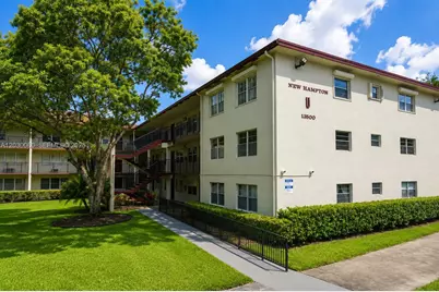 13500 SW 1st St #114U, Pembroke Pines, FL 33027 - Photo 2