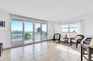 400 N Surf Rd, Hollywood, FL 33019 - Photo 8