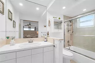 400 N Surf Rd, Hollywood, FL 33019 - Photo 20