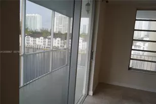 2999 Point E Dr, Aventura, FL 33160 - Photo 20