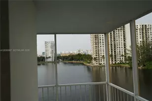 2999 Point E Dr, Aventura, FL 33160 - Photo 28