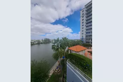 5085 NW 7th St #602, Miami, FL 33126 - Photo 2