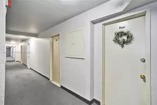 6484 Indian Creek Dr, Miami Beach, FL 33141 - Photo 12
