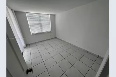 17890 W Dixie Hwy 502 Hwy #502, North Miami Beach, FL 33160 - Photo 14