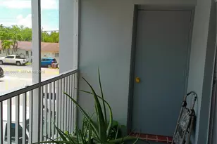215 SE 3rd Ave, Hallandale Beach, FL 33009 - Photo 38