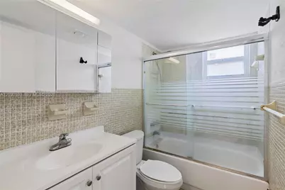 1750 James Ave #9C, Miami Beach, FL 33139 - Photo 16