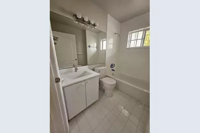 2527 W 76th St #208, Hialeah, FL 33016 - Photo 12
