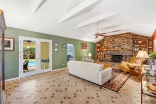 7350 SW 129th St, Pinecrest, FL 33156 - Photo 10