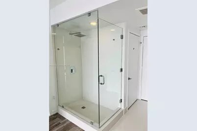460 NE 28th St #1408, Miami, FL 33137 - Photo 6
