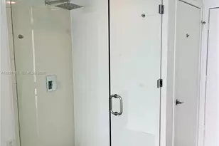 460 NE 28th St, Miami, FL 33137 - Photo 6