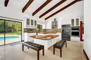 11460 SW 1st Ct, Plantation, FL 33325 - Photo 8
