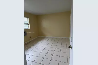 7811 Johnson St #3E, Pembroke Pines, FL 33024 - Photo 4