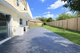 5239 SW 153rd Ave, Miami, FL 33185 - Photo 10