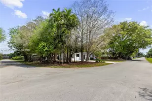14171 SW 37th Ct, Davie, FL 33330 - Photo 34