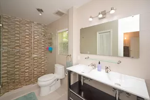 423 Alhambra Cir, Coral Gables, FL 33134 - Photo 18