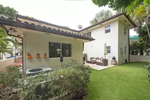 423 Alhambra Cir, Coral Gables, FL 33134 - Photo 36