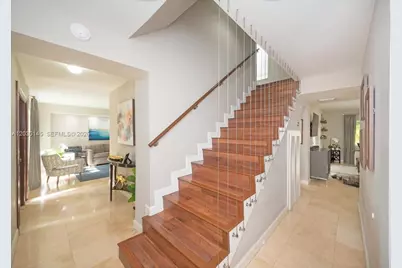 423 Alhambra Cir, Coral Gables, FL 33134 - Photo 14