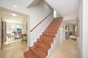 423 Alhambra Cir, Coral Gables, FL 33134 - Photo 14