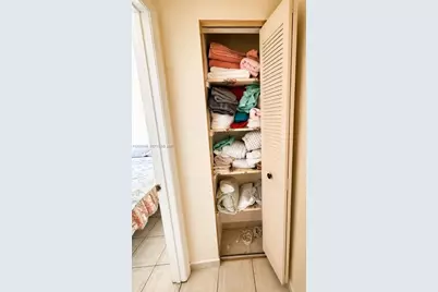 9013 SW 8th Ter, Miami, FL 33174 - Photo 18