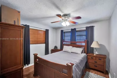 1825 NE 187th St, Miami, FL 33179 - Photo 14
