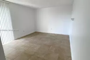 10801 SW 109th Ct, Miami, FL 33176 - Photo 8