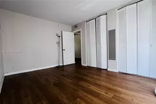 1100 NE 1st Ct, Hallandale Beach, FL 33009 - Photo 10