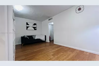 1100 NE 1st Ct #213, Hallandale Beach, FL 33009 - Photo 6