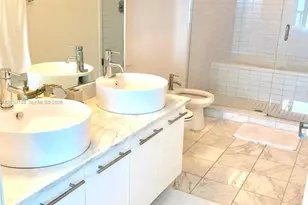888 Biscayne Blvd, Miami, FL 33132 - Photo 20