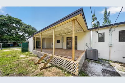 900 Superior St, Opa-Locka, FL 33054 - Photo 30