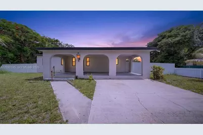 900 Superior St, Opa-Locka, FL 33054 - Photo 2