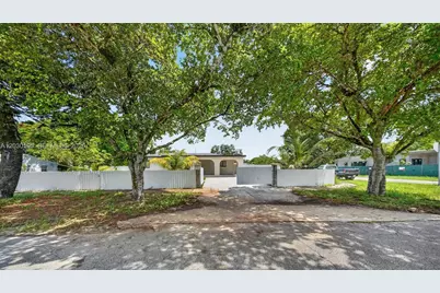 900 Superior St, Opa-Locka, FL 33054 - Photo 36