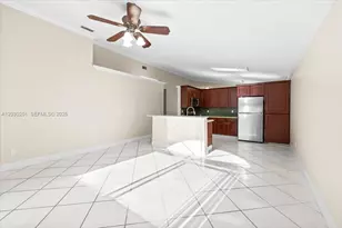 2010 NW 182nd Terrace, Pembroke Pines, FL 33029 - Photo 20